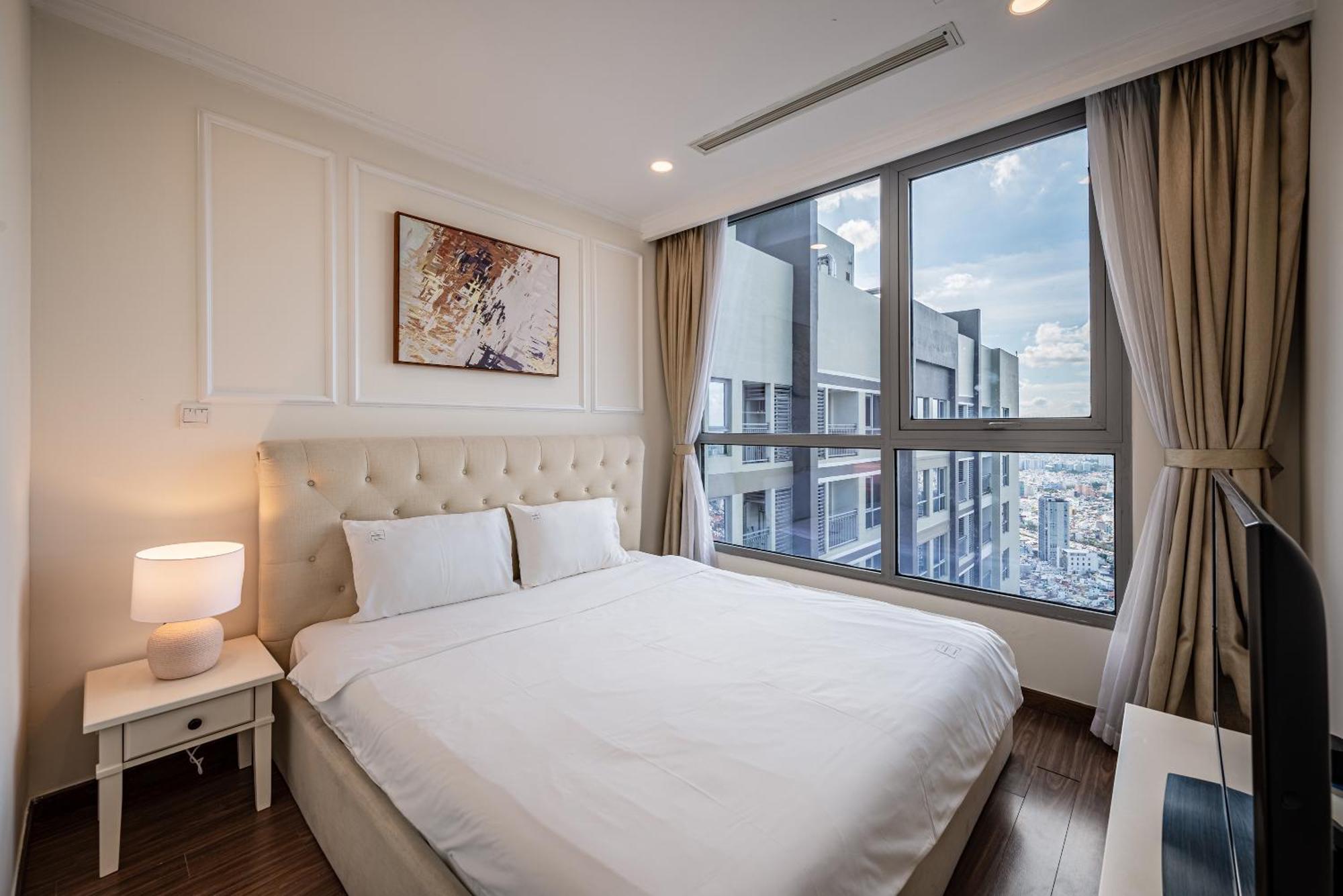 Căn hộ Vinhomes Landmark Serviced By Cr Concept *